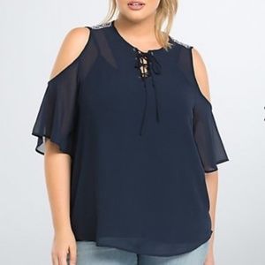 Torrid 3x Lace Up Cold shoulder Top